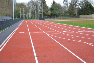 stade_d'athletisme_du_prieure_guingamp